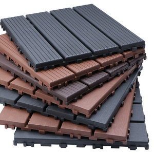 Azulejos de cubierta entrelazados Acabado de grano de madera de plástico Pisos impermeables para exteriores Uso en todos los climas - Product Image 1