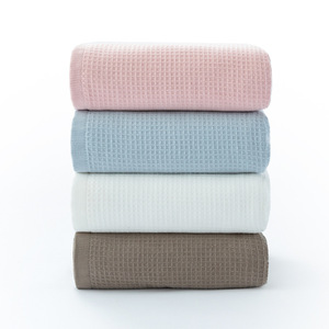 Toalla de Baño de Algodón de Doble Capa con Diseño de Waffle, 70x140 cm, Patrón a Cuadros, Absorbente, Resistente al Pelusón, para Uso Doméstico, M2815 - Product Image 3