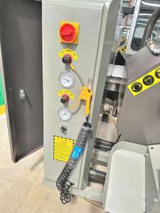 Scie de découpe de précision CNC à double tête pour machines à portes et fenêtres en aluminium - Product Image 5