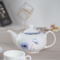 Fournitures de restaurant P & T Ensemble d'assiettes bleues Ensemble de vaisselle en porcelaine fine de haute qualité Vaisselle en vrac de qualité supérieure pour les distributeurs des EAU