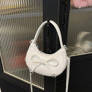 Bolso Infantil de Moda Otoño Invierno Nuevo Estilo Retro Bolso Versátil con Lazo para Niñas Bolso Cruzado - Product Image 2