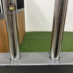 Fabricant professionnel de frontons de box à <span class=keywords><strong>chevaux</strong></span> <span class=keywords><strong>en</strong></span> <span class=keywords><strong>bois</strong></span> de bambou, sur mesure, de luxe europé<span class=keywords><strong>en</strong></span>, avec revêtement <span class=keywords><strong>en</strong></span> poudre noire. - Product Image 6