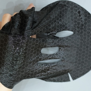 Maschera Viso Monouso OEM/ODM Y130 al Grafene Liofilizzato Idratante Lenitiva Leggera e Trasparente per la Cura della Pelle - Product Image 2