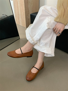 Zapatillas de ballet con punta francesa de cuero Zapatos de abuela planos sin cordones para mujer Suela blanda informal - Product Image 5