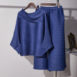 Completo <span class=keywords><strong>da</strong></span> donna Miyake elegante e modesto, blu tinta unita, plissettato, due pezzi, ODM, casual, per <span class=keywords><strong>ufficio</strong></span>, top lungo, spedizione gratuita - Product Image 1