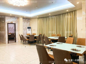 Bàn nướng lẩu điện tròn thương mại, không khói, tích hợp bếp từ <span class=keywords><strong>mini</strong></span>, ngăn chia tùy chỉnh, dành cho nhà hàng lẩu hiện đại - Product Image 3