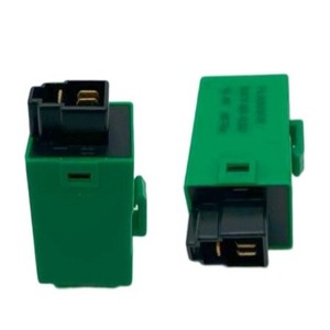 Relais clignotant de voiture Yu Zhou 12V 3P KKY-66-830 pour remplacement et réparation, contact en plastique argenté - Product Image 3