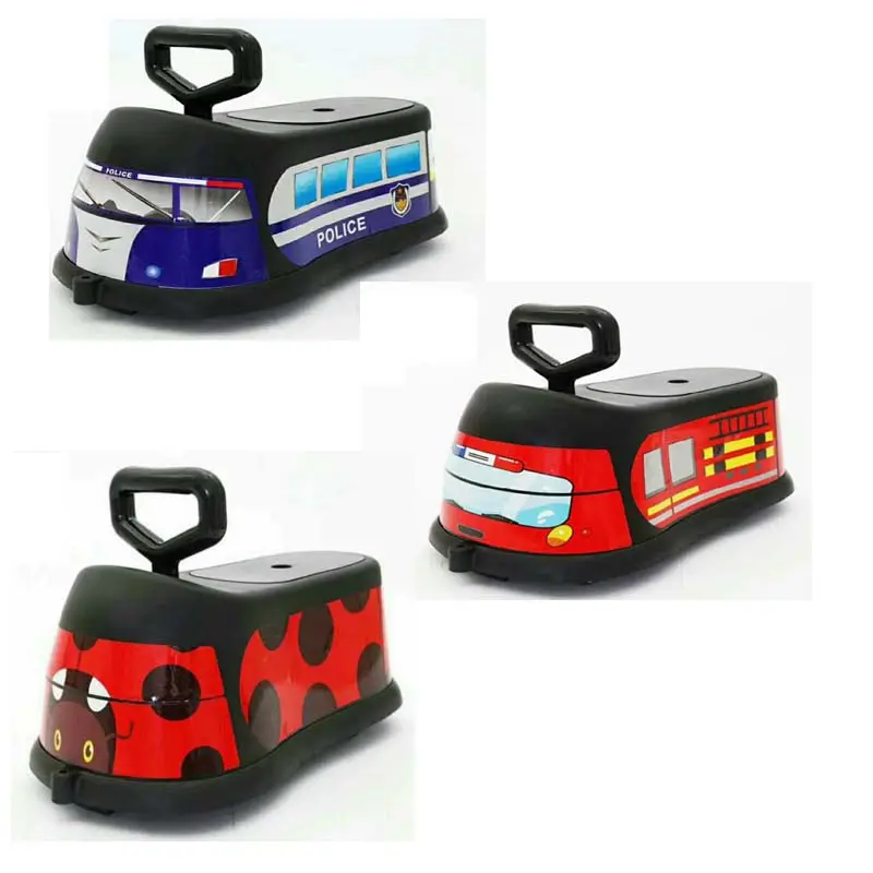 الصين الساخن بيع الاطفال لعبة 3 ألوان الحرة عجلة البلاستيك سيارة صغيرة للأطفال على سيارة لعبة