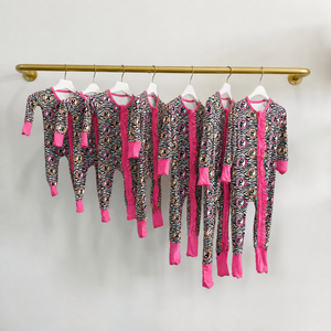 Vestito di Alta Qualità per Bambine con Maniche Corte in Tessuto di Bambù e Pantaloncini, Set Abbigliamento Casual per Bambine - Product Image 3
