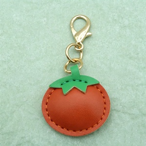Llavero de Cuero PU con Forma de Fruta Adorable, Colgante Multicolor de Tomate para Bolsos, Logotipo Personalizado, Colgante de Fruta para Regalo Promocional al por Menor - Product Image 6