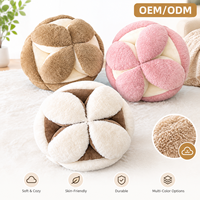 Coussin sphérique en peluche 3D personnalisé en forme de pétale, bicolore, brodé, en forme de fleur, doux et moelleux, pour la décoration de canapé et de la maison