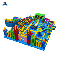 Grand parc aquatique gonflable commercial, parcours d'obstacles, parc d'attractions extérieur, château gonflable, toboggan, aire de jeux