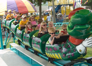 Manège Wacky Worm Roller Coaster pour enfants, mini-animaux, parc d'attractions intérieur/extérieur, remorque en fibre de verre et métal durable, carnaval - Product Image 3