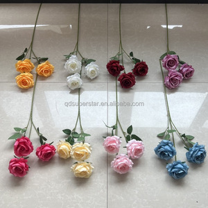 Hojas artificiales <span class=keywords><strong>de</strong></span> alta calidad, diseño novedoso <span class=keywords><strong>de</strong></span> 3 cabezas, flor rosa, diseño novedoso, venta al por mayor <span class=keywords><strong>de</strong></span> fábrica, venta al por mayor - Product Image 2