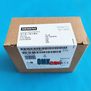Module d'entrée/sortie numérique Siemens Simatic S7 1200 6ES7223 1PH32 0XB0 DI8 DQ8 Relais - Product Image 1