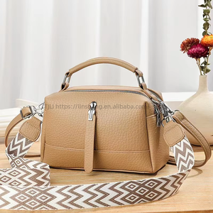 Newest Women's Handbags Fashion High Quality Pu Leather Lady Shoulder Bags Wholesale Trendy Bags Women's Handbags - Product Image 2