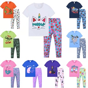 Pigiama in Cotone per Bambini e Bambine con Stampe Cartoon, Set da 2 Pezzi con Maniche Corte e Pantaloni Lunghi, Abbigliamento da Notte Neutro per Bambini - Product Image 1