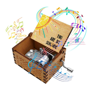 Eres <span class=keywords><strong>mi</strong></span> <span class=keywords><strong>caja</strong></span> de música de madera Sunshine <span class=keywords><strong>para</strong></span> esposa/<span class=keywords><strong>hija</strong></span>/hijo-<span class=keywords><strong>caja</strong></span> de música con manivela de madera Vintage grabada con láser regalos <span class=keywords><strong>para</strong></span> cumpleaños - Product Image 2