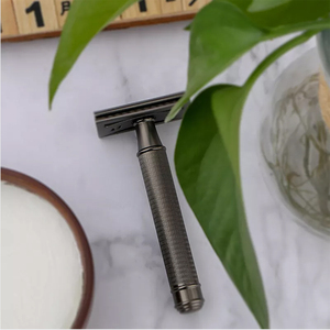 <strong>German</strong> Manufacturer Stainless Steel <strong>Razor</strong> Blade for Men Safe Beard Shaping Bikini <strong>Razors</strong> with Accessories in Steel <strong>Razor</strong> Box - Product Image 4