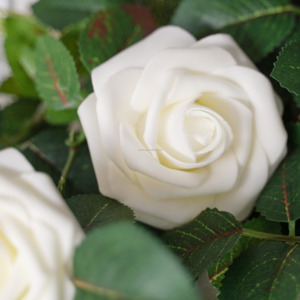 25 cái/Hộp Ngà Blush Hoa Oải Hương Nhân Tạo Hoa Hồng W/Stem Bất Cảm Ứng Bọt Trung Tâm Đám Cưới Giáng Sinh Hoa Trang Trí Hoa - Product Image 4