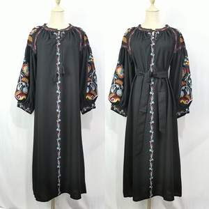 <span class=keywords><strong>Robe</strong></span> musulmane pour femme en gros, motif floral, douce, naturelle, respirante, coupe ample, brodée, à franges, manches lanternes, en coton et lin - Product Image 5