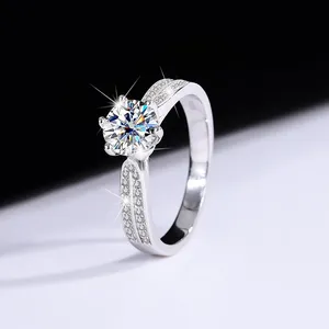 Anello di Lusso Mushan in Argento S925 con Moissanite, Modello Star <span class=keywords><strong>Queen</strong></span>, Anello in Argento Puro con Sei Punte di Diamanti per Donne - Product Image 3