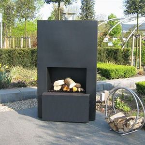 Cheminée moderne autoportante à bois avec rangement, utilisable en intérieur et en extérieur, en acier Corten et finition noire. - Product Image 2