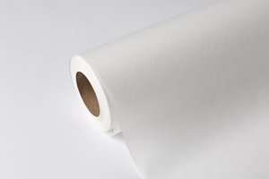 Rollo de Sábanas Desechables de Papel Liso y PE, No Estériles, Clase I, Cubierta para Mesa de Examen, Certificación CE, para Hospitales y Centros de Masajes - Product Image 2