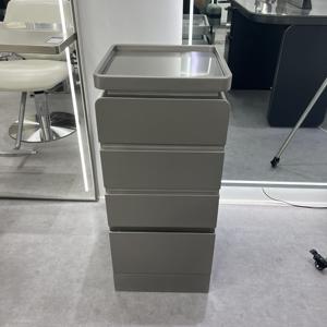 Moderne Luxe Professionele Kapsalon Apparatuur Werkende <span class=keywords><strong>Trolley</strong></span> 2 Laag Draagbare En Opvouwbare Sedan <span class=keywords><strong>Trolley</strong></span> Met Wiel - Product Image 4