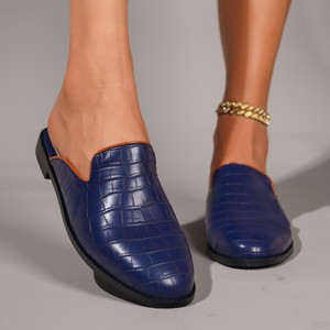 Mules plates pour femmes, sans talon, en similicuir texturé, à enfiler, avec bordure contrastante, pour usage quotidien et professionnel, vente en gros - Product Image 2