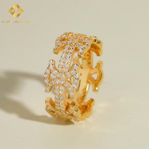 Anillo de Plata de Ley 925 con Baño de Oro de 18K y Diamantes, Anillo Personalizado de Alta Calidad con Moissanita VVS para Compromiso y Boda - Product Image 1