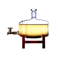 Carafe à whisky en forme de baril avec 4 verres et 2 tasses, support en bois – Meilleure vente Fête des Pères