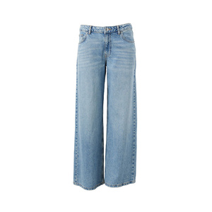 Softly Gathered Back Panel Straight Casual <b>Jeans</b> with Loose Thigh Fit Solid Eco-Friendly Denim - Product Image 6