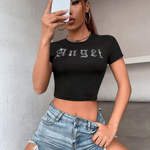 Maglietta personalizzata in cotone nero con Logo di strass Y2K Streetwear Crop Top per donne e ragazze abbigliamento a maglia corta - Product Image 1