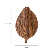 Creatieve ecovriendelijke acaciahouten dienblad met één laag, modern design, uitgesneden bladmotief, voor snacks, fruit en voedsel in de keuken.