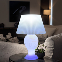 Lampes de bureau LED modernes USB Glow Nouveau produit pour la décoration intérieure Rechargeable avec télécommande à nuances blanches et noires