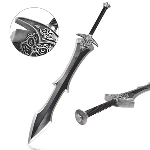 Espada grande de resina y fibra de vidrio para videojuegos, ecológica y segura, inspirada en el juego "Dark Souls", modelo Espada Grande del Caballero Negro. - Product Image 1