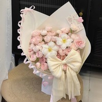Bouquet de roses éternelles haut de gamme avec nœud papillon, savon en forme de rose, cadeau d'anniversaire réaliste pour petite amie, meilleure amie