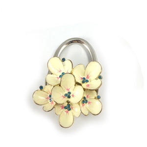 High Grade Flower Shape Exquisite Design Tourist Souvenir Gift Bright Beautiful <b>Bag</b> <b>Holder</b> - Product Image 6