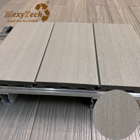Revêtement de terrasse extérieur en bois WPC au design moderne, antidérapant et imperméable, sans écart