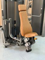 Machine de musculation pour les pectoraux à charge libre YINQIAN, fabrication directe, entraîneur de force commercial |   Support d'équipement sportif en acier Q235, OEM