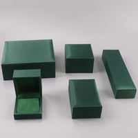 Boîte d'emballage pour bijoux EVERWIN de haute qualité avec logo personnalisé, en velours vert, en cuir, avec cadre en plastique, pour bague, boucles d'oreilles, collier, bracelet