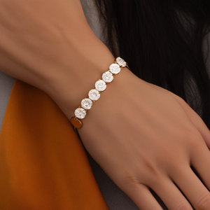 Pulsera de cristal de acero inoxidable 316L con baño de oro PVD, discos redondos con piedras transparentes para mujer. - Product Image 3
