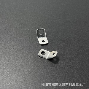 เหล็กฉากยึดมุม 135 องศา สีเงิน ยี่ห้อ Li Hai Hardware สำหรับตู้ ป้องกันการล้ม ช่วยยึดและรองรับ - Product Image 5