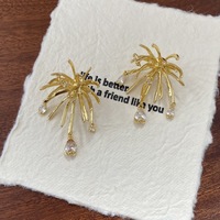 Anting Bunga Berlapis Berlian Kuningan Fashion Perhiasan Kustom OEM, Anting Elegan Bergaya untuk Pernikahan, Pemasok Perhiasan Grosir