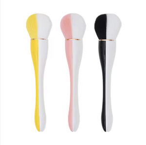 Brosse de nettoyage des ongles à manche en plastique coloré, poils souples en nylon ovales, outil professionnel de manucure pour salon, élimination de la poussière - Product Image 1