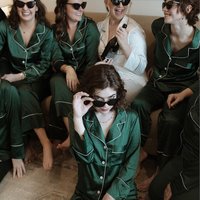 Fung 6001 personnalisé à manches longues en Satin de soie pyjama ensembles femmes mariée demoiselle d'honneur mariage jour nuptiale fête pyjamas vêtements de nuit en gros