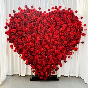 Hecho a mano suave en forma de corazón rojo rosa flor arco suave al aire libre propuesta de boda telón de fondo Día de San Valentín flores artificiales - Product Image 1