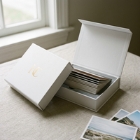 Boîte cadeau rigide magnétique orientée PPWR personnalisée avec logo OEM, emballage en carton recyclable