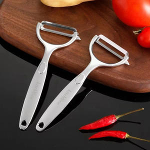 Éplucheur en alliage de zinc et acier inoxydable, lame plate dentelée, outil de cuisine multifonctionnel pour fruits et légumes, idéal pour pommes et pommes de terre - Product Image 2